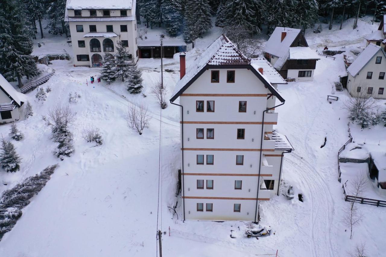 Apartment Petrovic Kopaonik Exterior foto