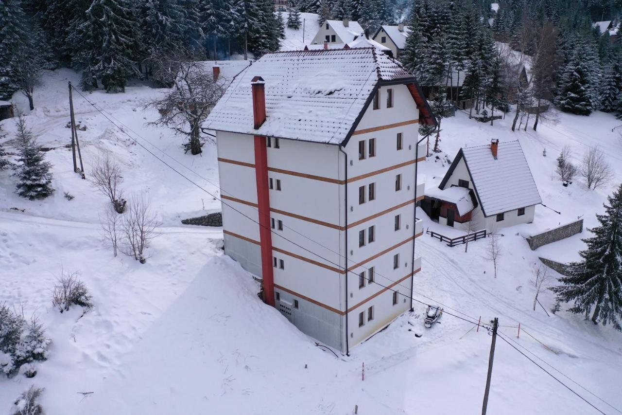 Apartment Petrovic Kopaonik Exterior foto