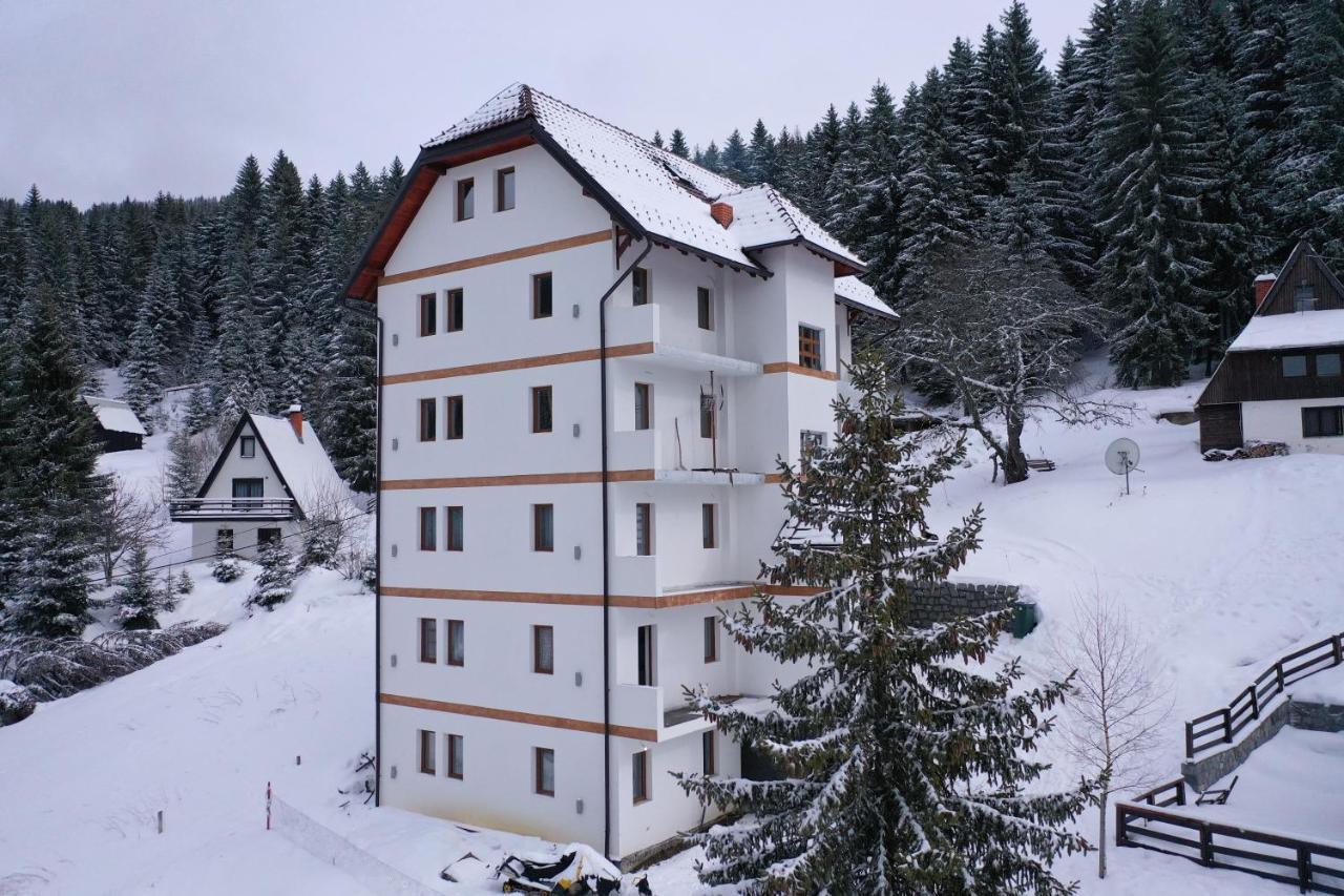 Apartment Petrovic Kopaonik Exterior foto